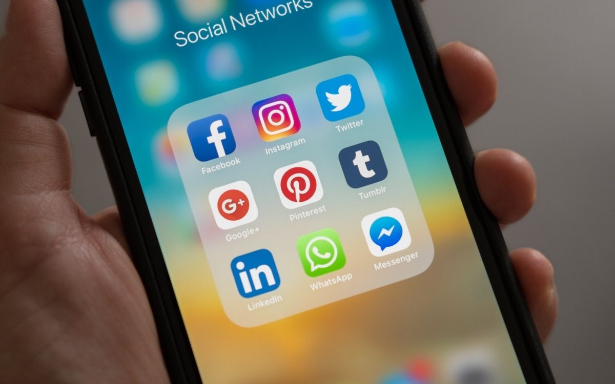 2021-08-Mondo-Red-WhatsApp-Novità